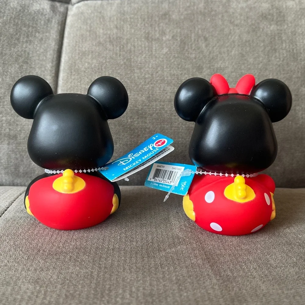 Mickey and Minnie Bathroom Accessories Bundle